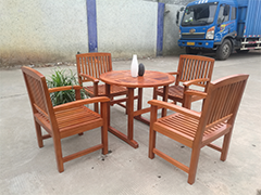 Grade A woodens Outdoor 4 Seater Round Garden Table with Cha