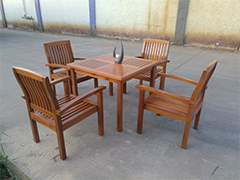  A-grade wooden  rectangular 4 Seater Rectangular Garden din